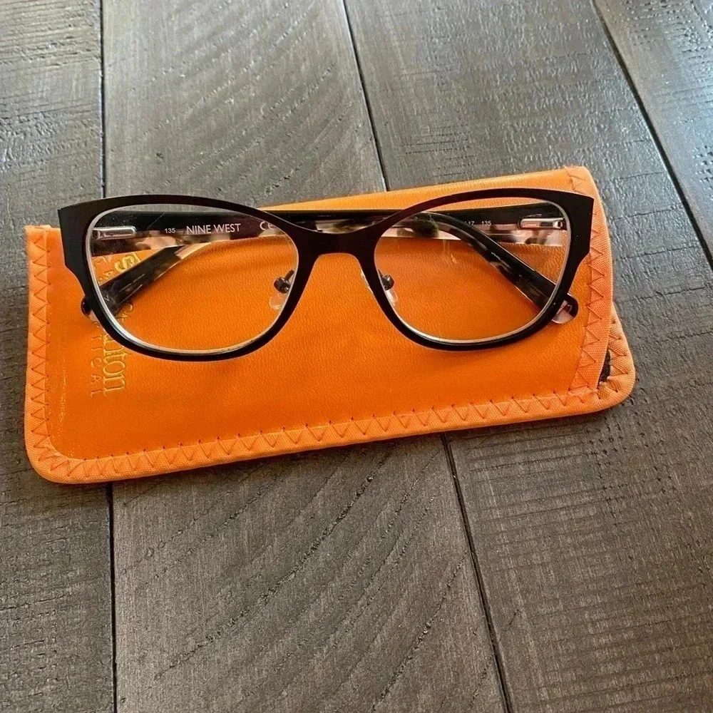 Nine West eyeglasses - Picture 7 of 7